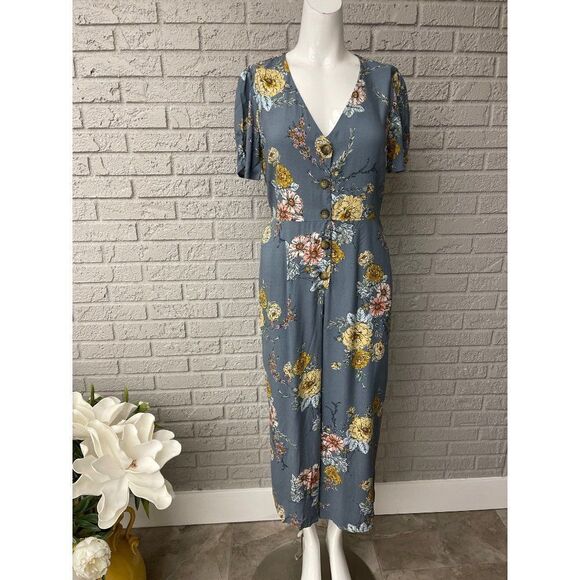 Bands of Gypsies Floral V Neck Jumpsuit Size S NWT - Picture 1 of 8